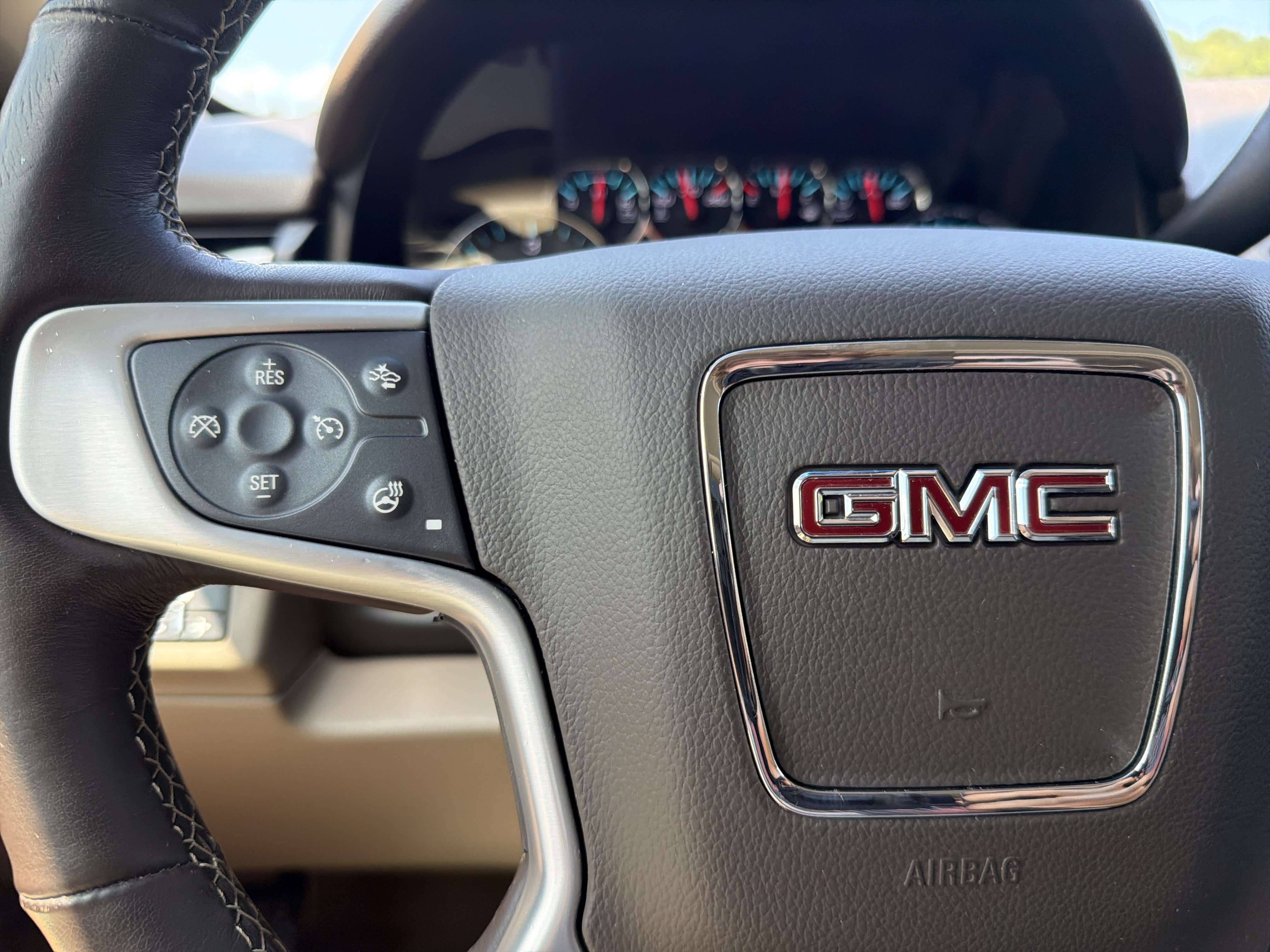 2019 GMC Yukon SLT - Photo 28