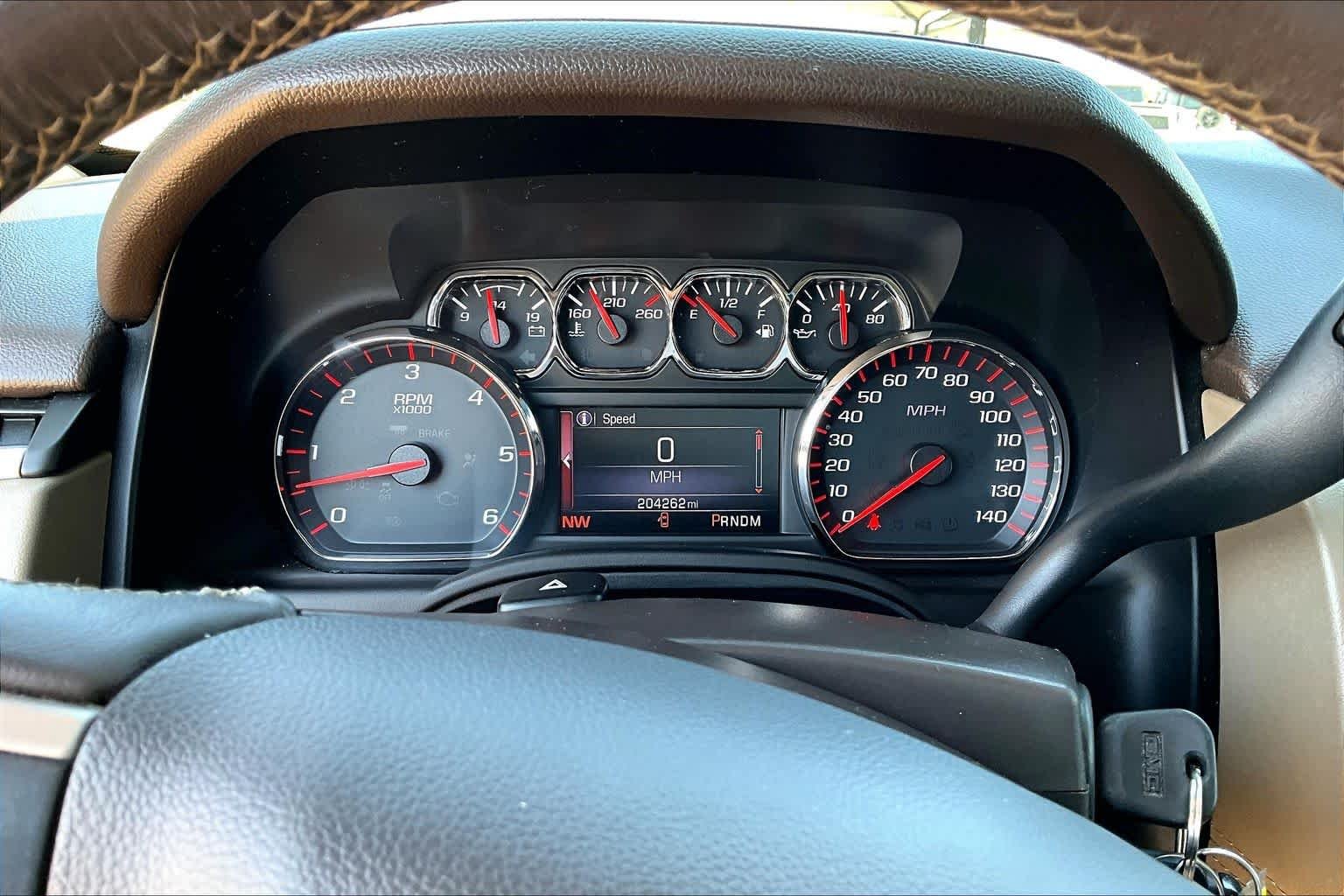 Used 2015 Bronze Alloy Metallic GMC SLE image 25