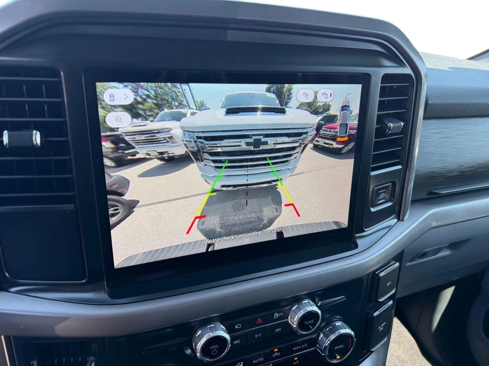 Used 2025 Gray Ford XLT image 20