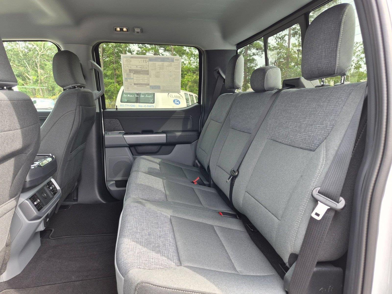 New 2026 Oxford White Ford XLT image 26