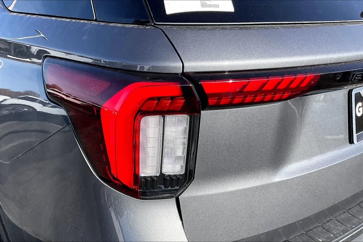 New 2026 Carbonized Gray Metallic Ford ST-Line image 11
