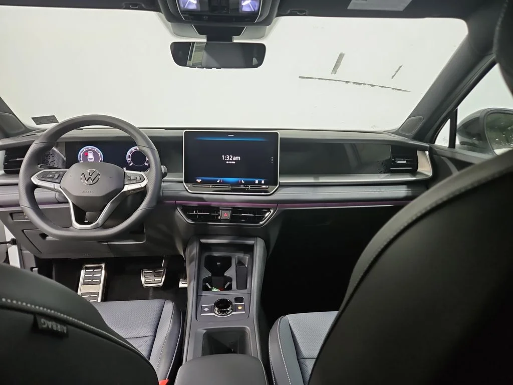 New 2026 White Volkswagen 2.0T SE R-Line Black image 12