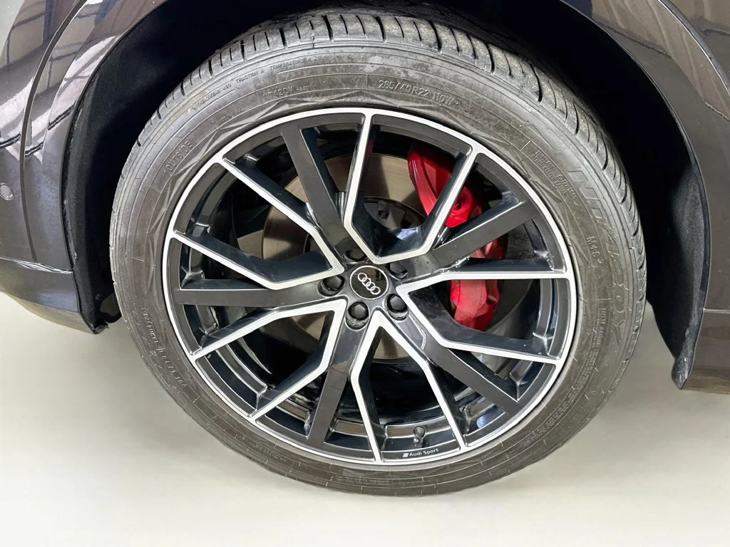 Used 2019 Black Audi 3.0T Prestige image 43