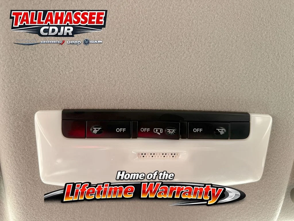 Used 2025 Gun Metallic Nissan 1.6 S image 18