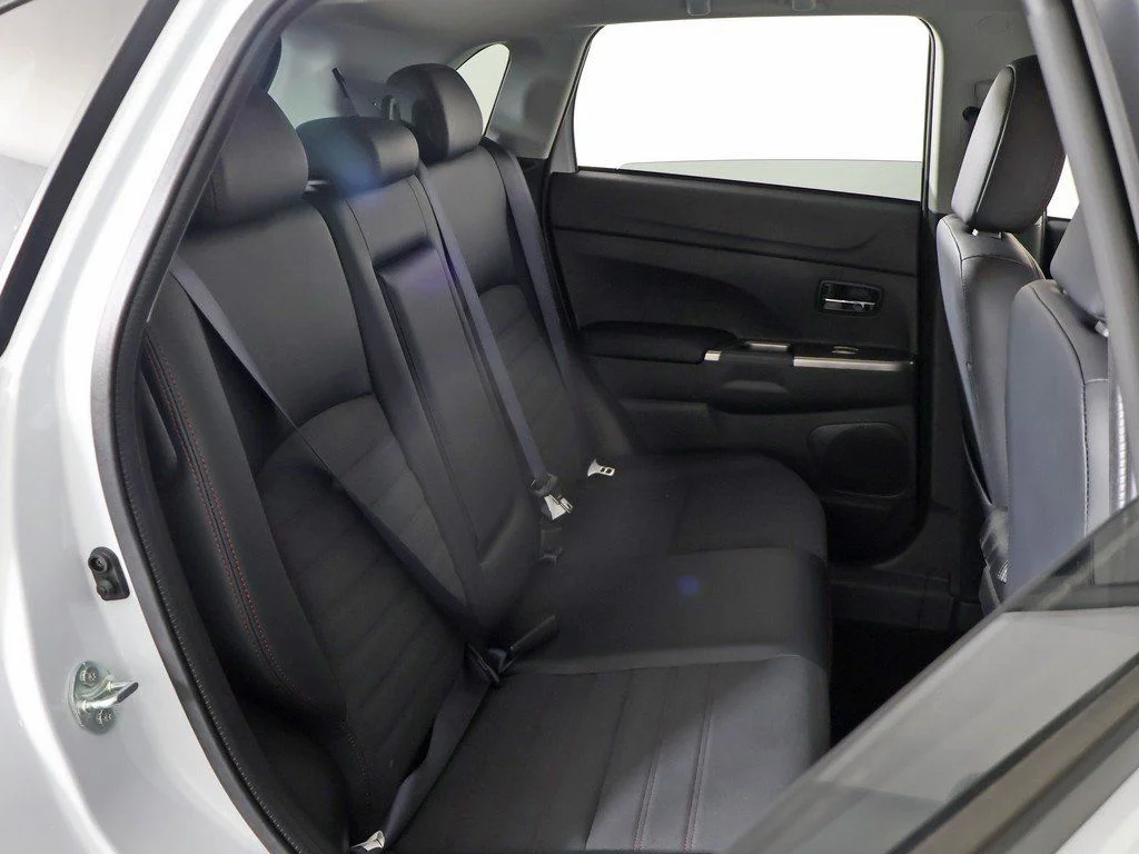 2026 Mitsubishi Outlander Sport SE - Photo 28