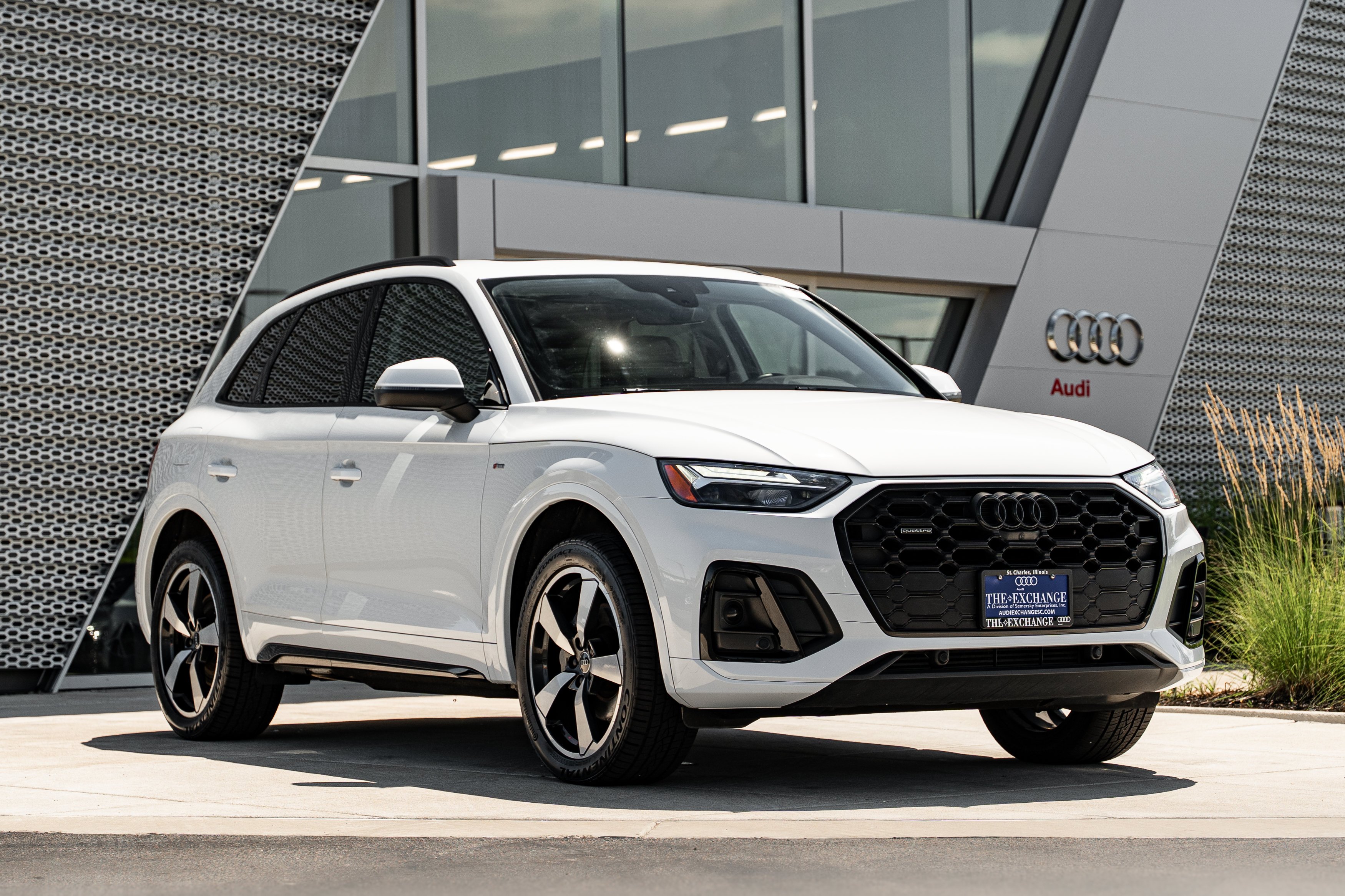 Used 2022 Glacier White Metallic Audi S line Premium Plus image 1