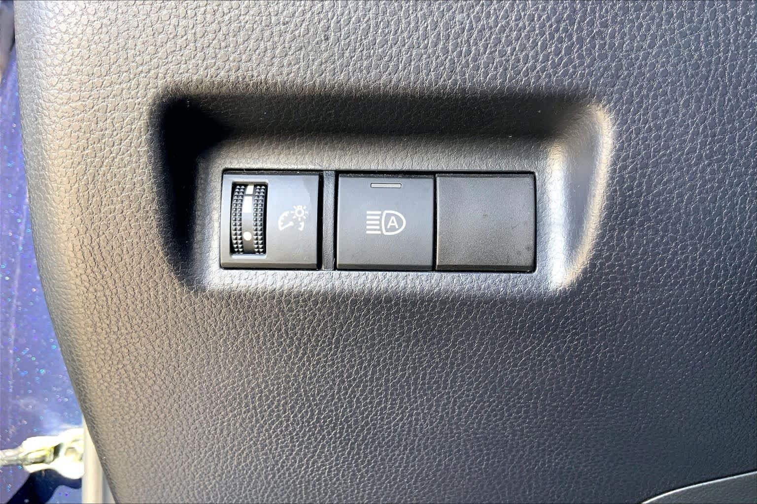 Used 2025 Blueprint Toyota XLE image 33