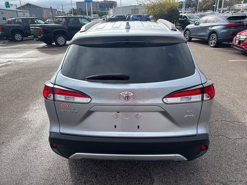 Used 2023 Silver Toyota LE image 6