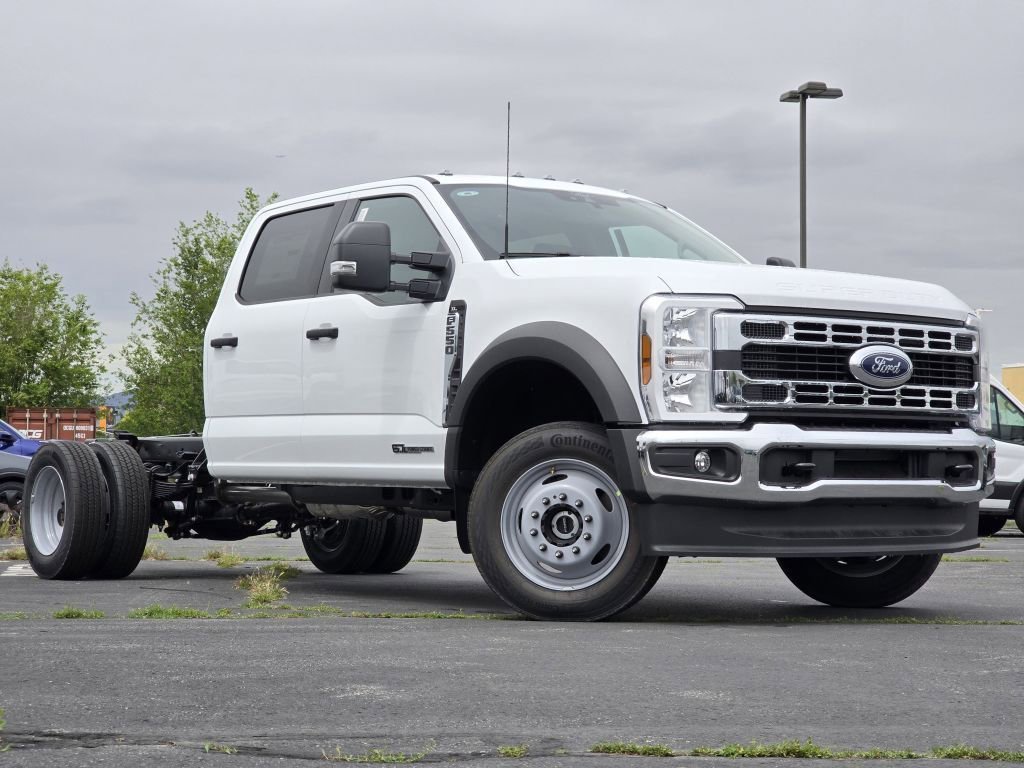 New 2026 Oxford White Ford XL image 2