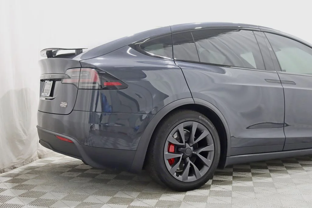 Used 2024 Black Tesla Plaid image 9