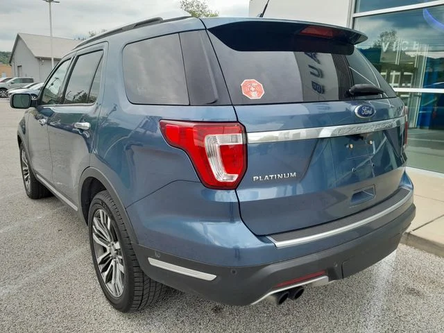 Used 2018 Blue Ford Platinum image 7