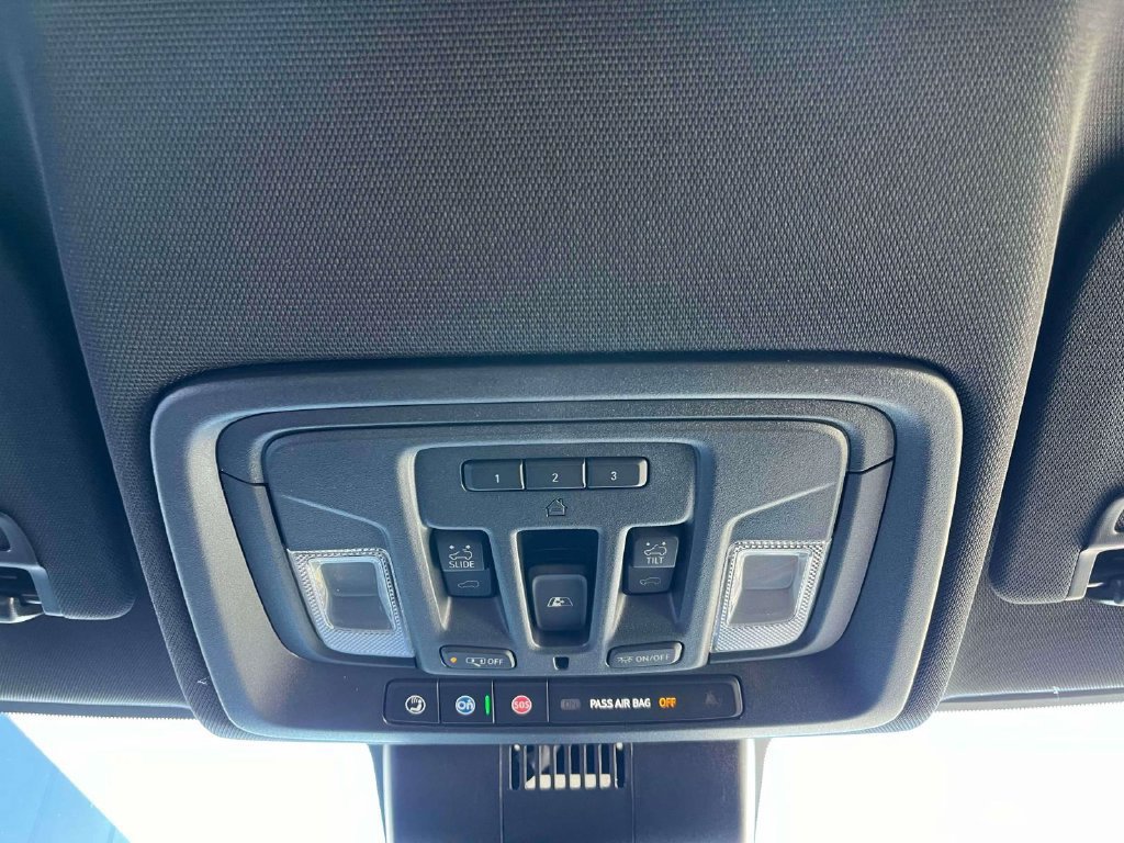New 2026 Sterling Metallic GMC AT4 image 29