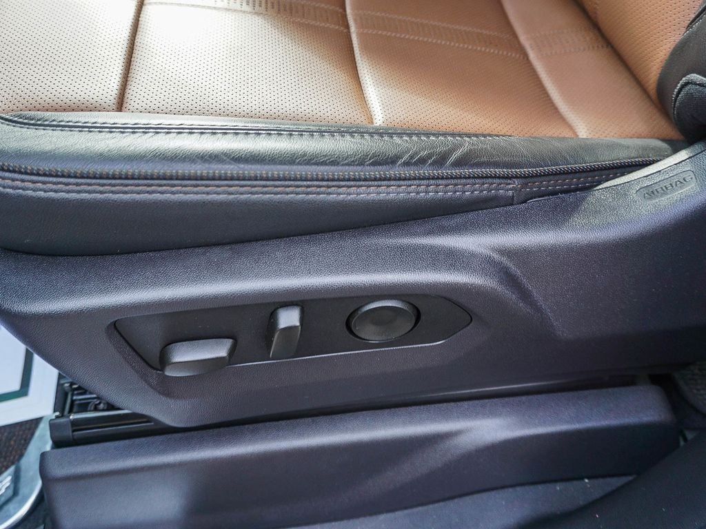 Used 2025 Beige Chevrolet High Country image 19