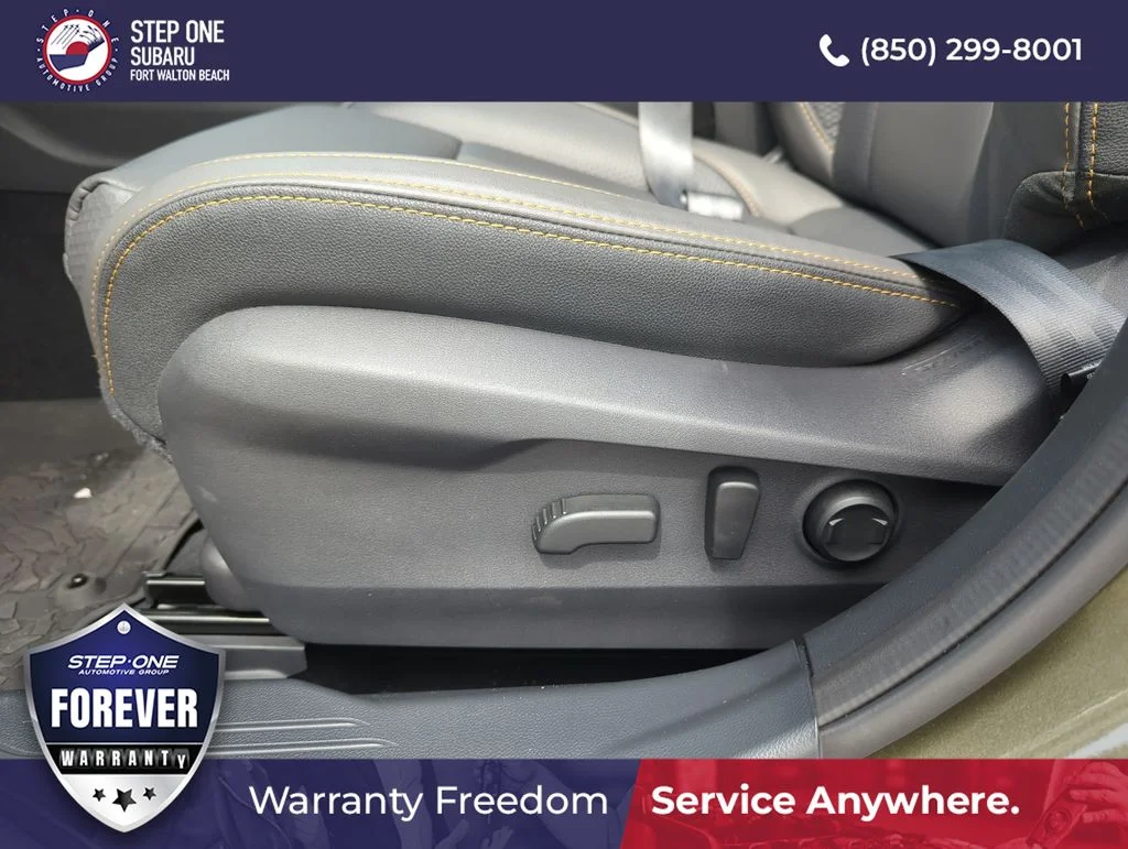Used 2025 Green Subaru Wilderness image 13