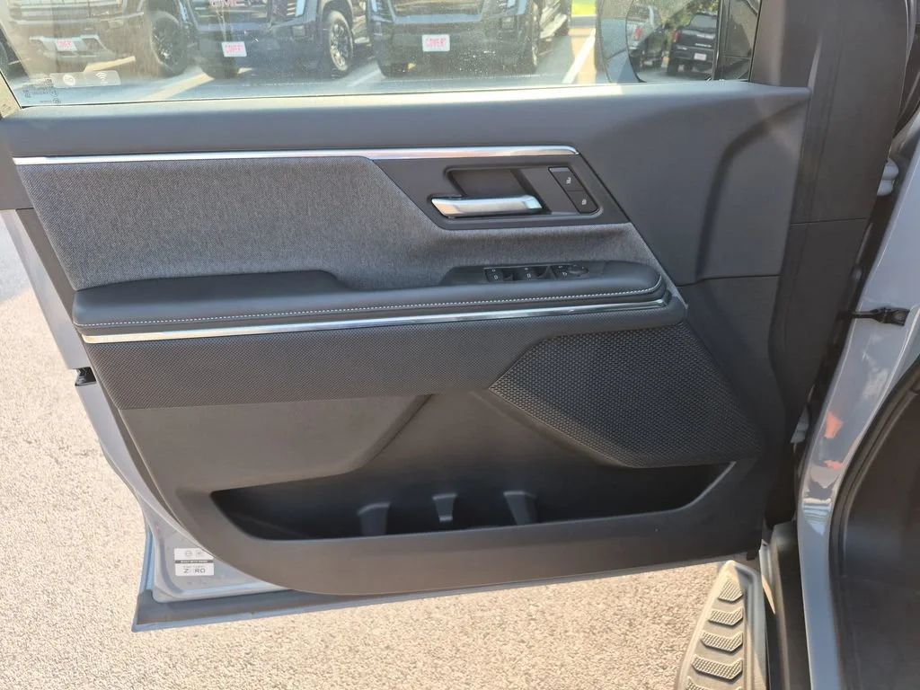 2026 GMC Sierra EV Elevation - Photo 18