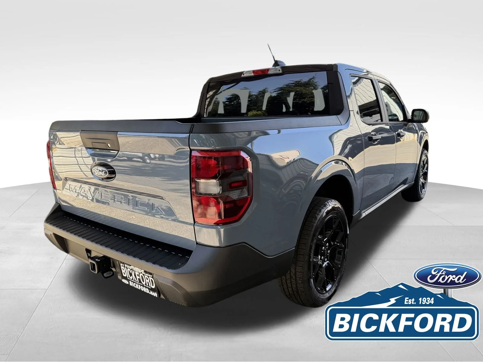 New 2026 Gray Ford XLT image 5