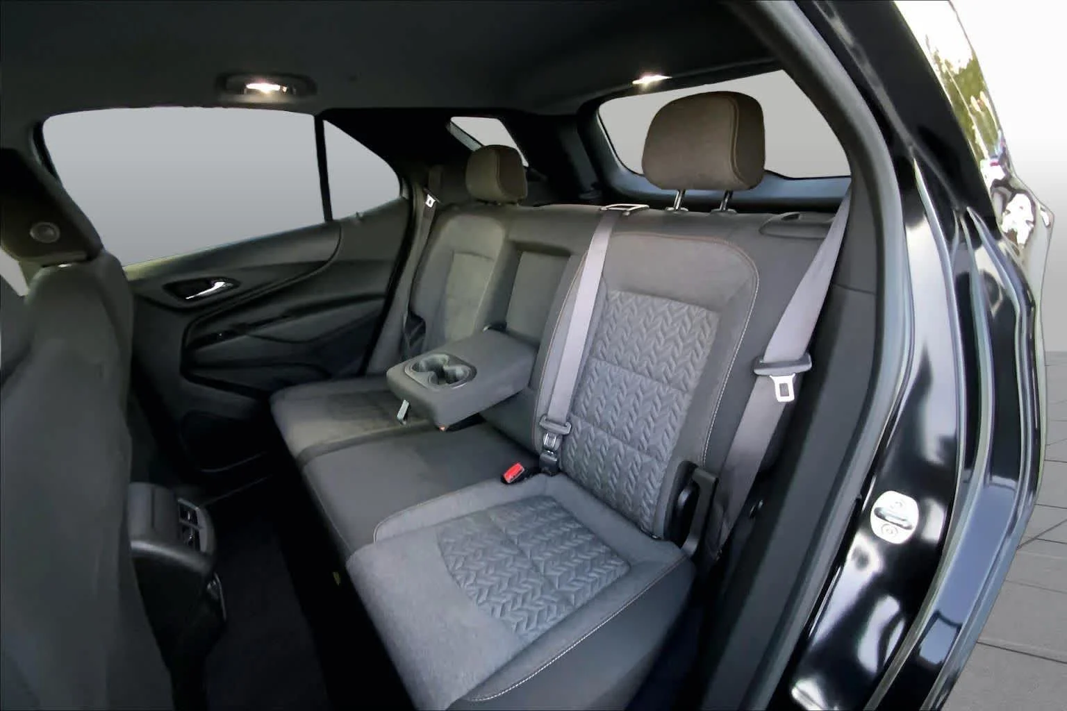Used 2022 Mosaic Black Metallic Chevrolet LT image 18