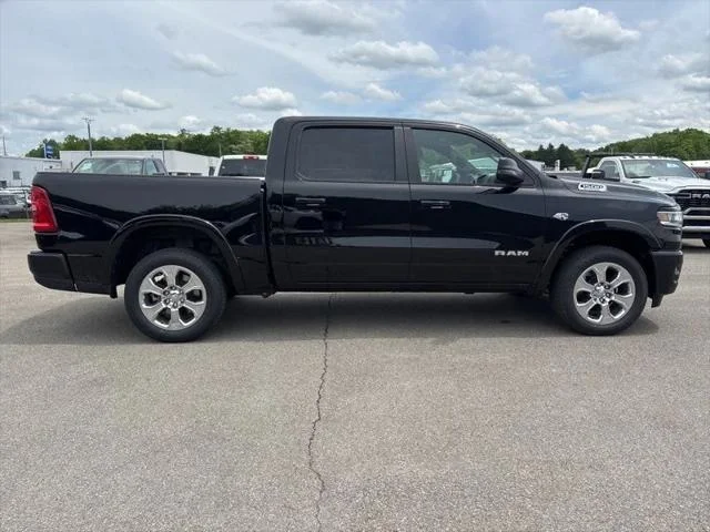 New 2026 Diamond Black Crystal Pearl-Coat Exterior Paint RAM BIG HORN image 2