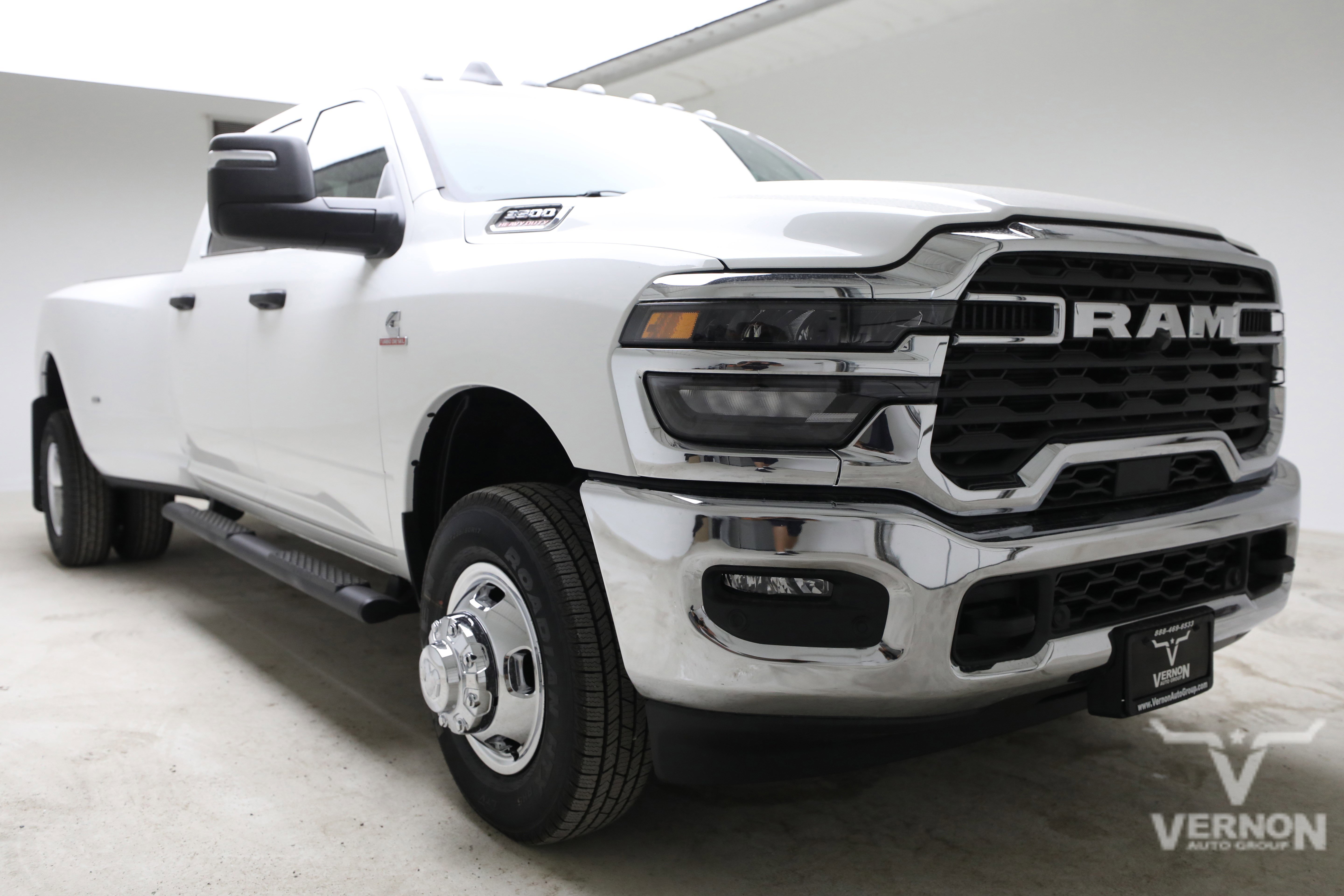 New 2026 Bright White Clearcoat Ram N image 7