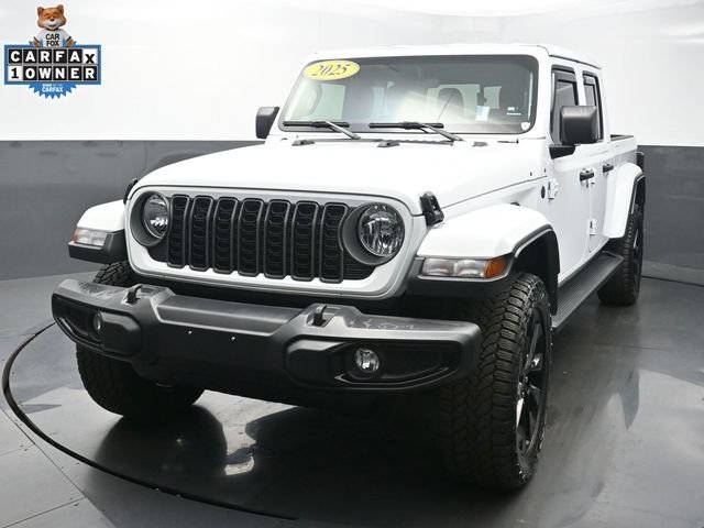 2025 Jeep Gladiator