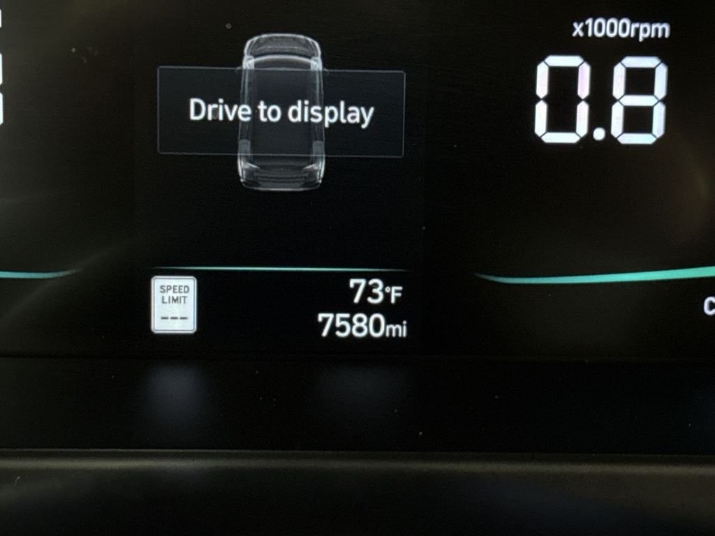 2025 Hyundai Elantra SEL - Photo 22