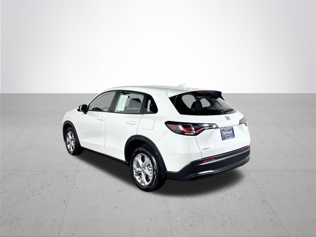 Used 2024 Platinum White Pearl Honda LX image 8