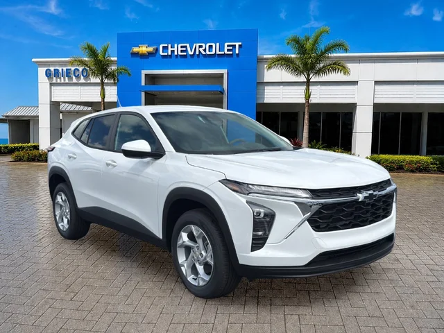 2026 Chevrolet Trax LS