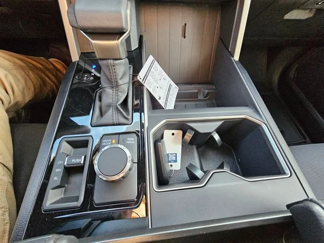 2026 Toyota Tundra SR5 - Photo 12