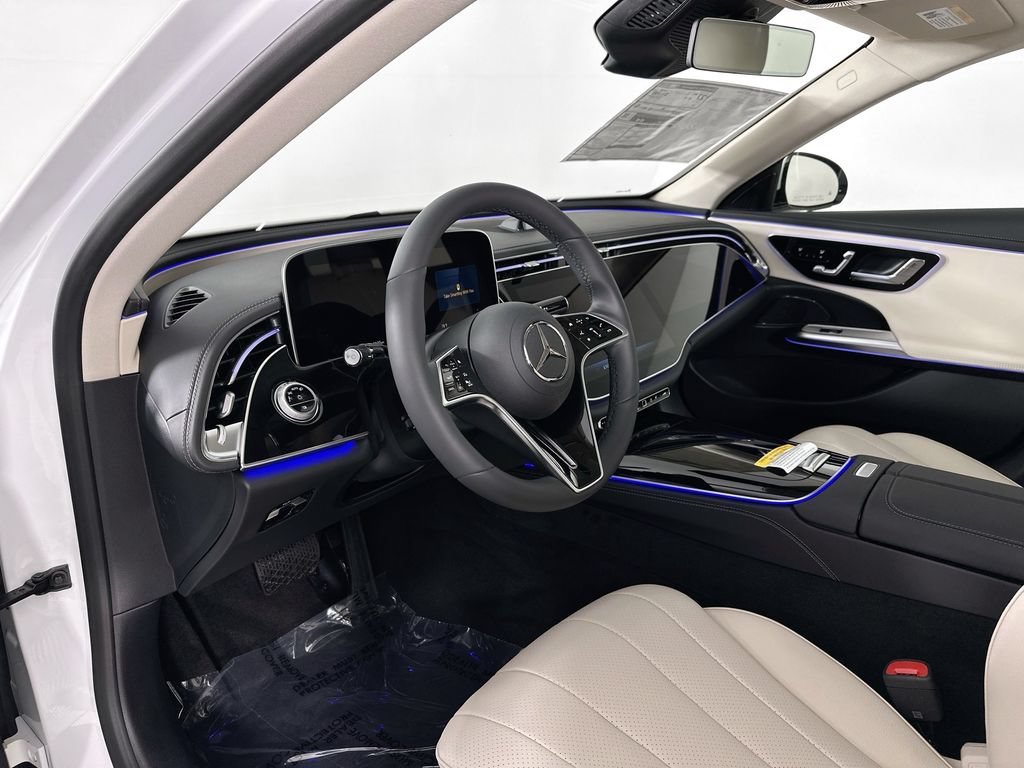 New 2026 MANUFAKTUR Moonlight White Metallic Mercedes-Benz E 350 image 42