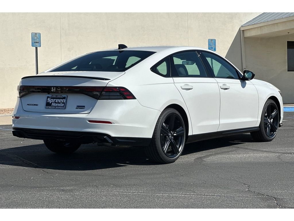 New 2026 Platinum White Pearl Honda Sport-L image 4