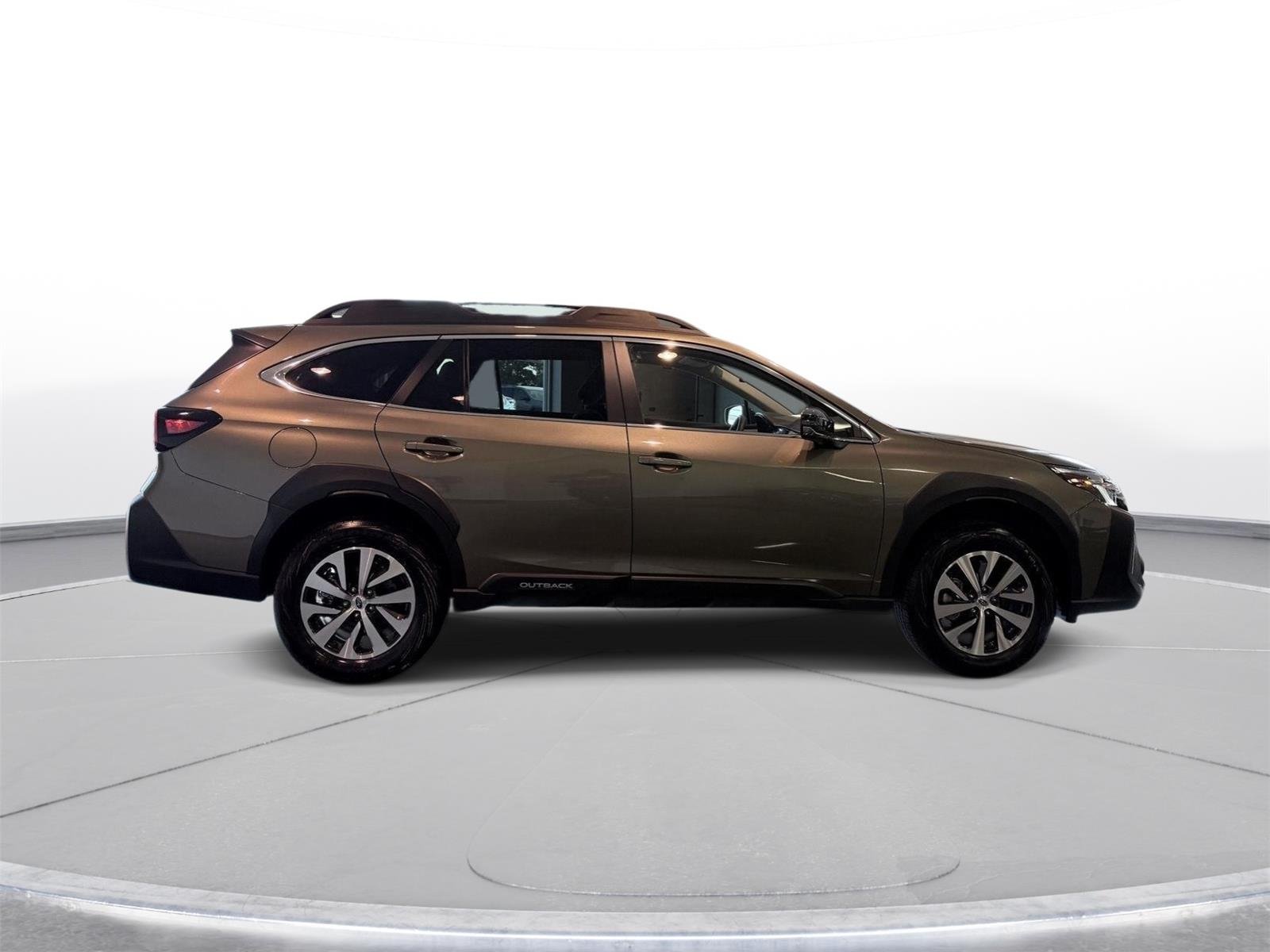 Used 2025 Autumn Green Metallic Subaru Premium image 19
