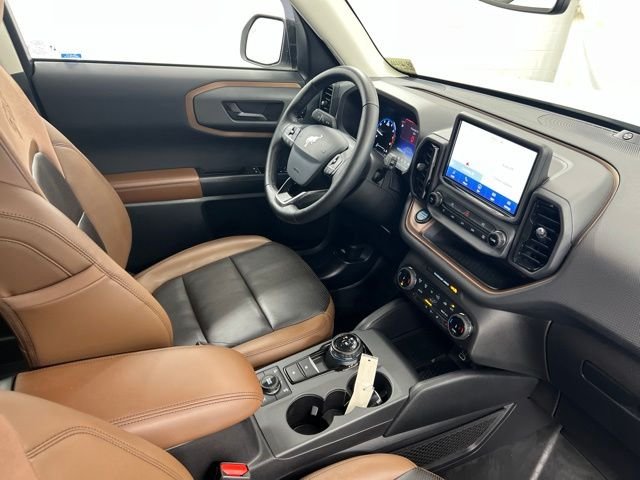 Used 2023 White Ford Badlands image 23