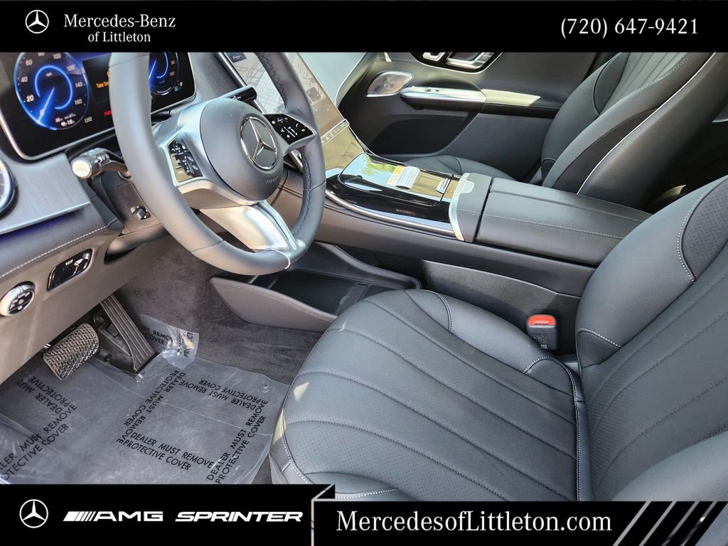 New 2026 Black Mercedes-Benz 320 SUV image 12