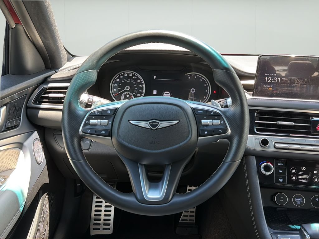 2025 GENESIS G70 Standard - Photo 21