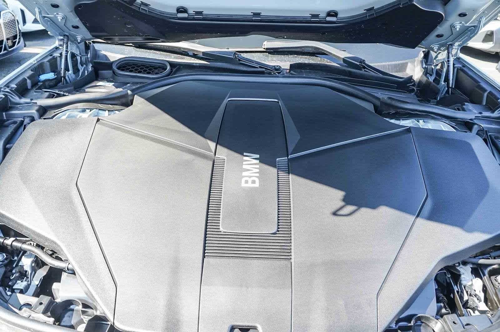 New 2026 Brooklyn Grey Metallic BMW xDrive60 image 28