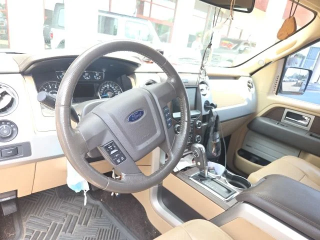 Used 2014 Blue Ford Lariat image 40