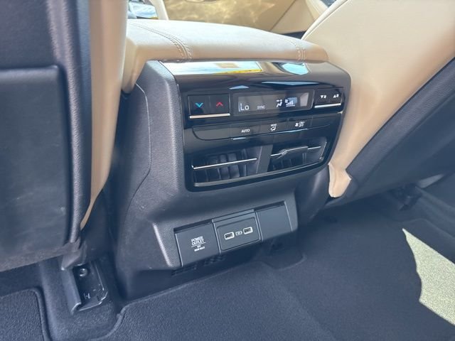 Used 2022 Black Acura Technology image 33