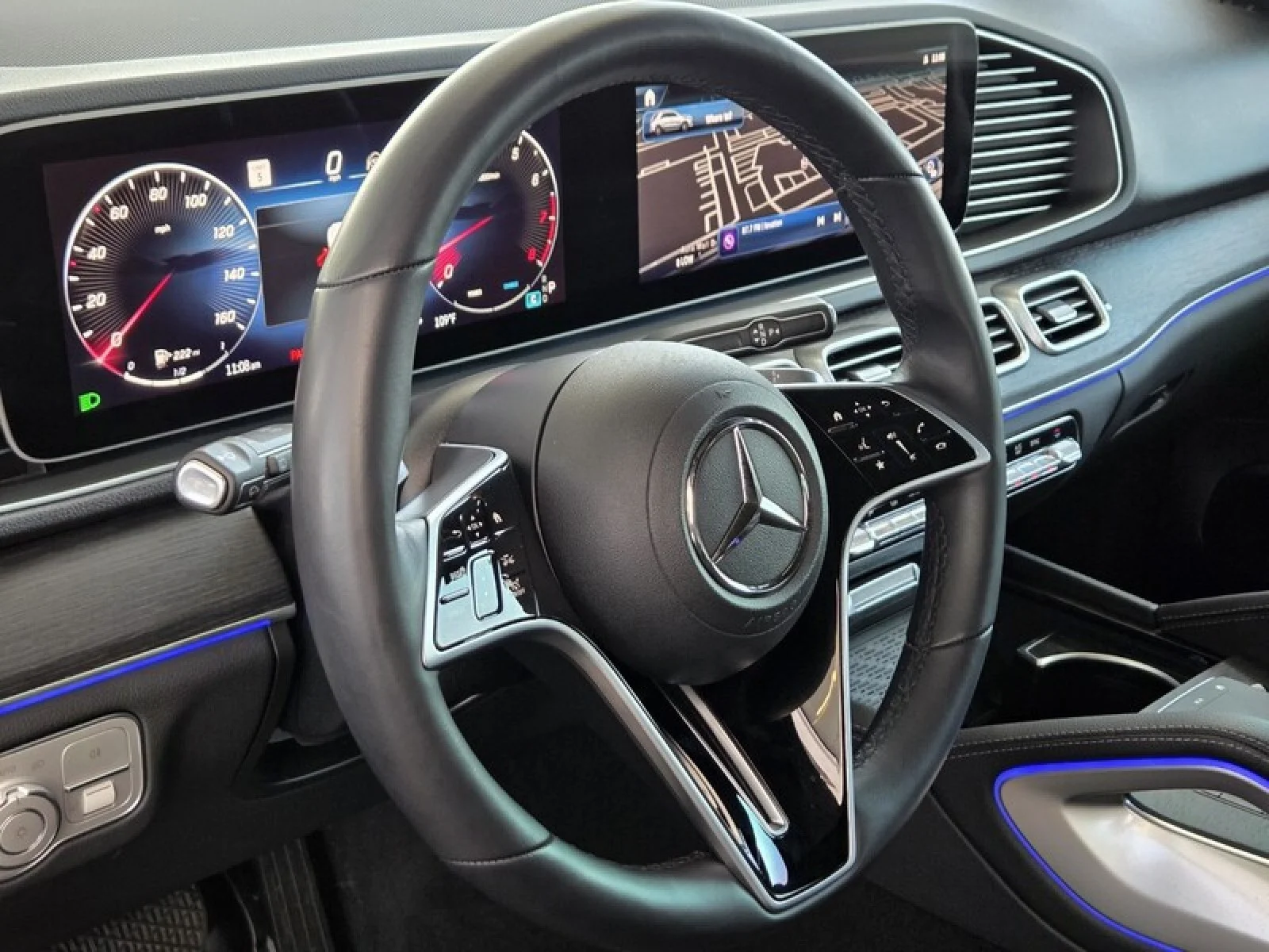 Certified Used 2025 Selenite Grey Metallic Mercedes-Benz GLE 580 image 25