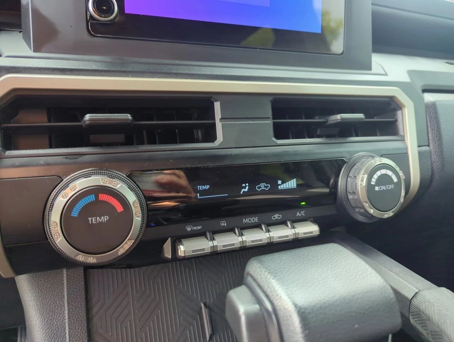 Used 2025 Gray Toyota SR image 19