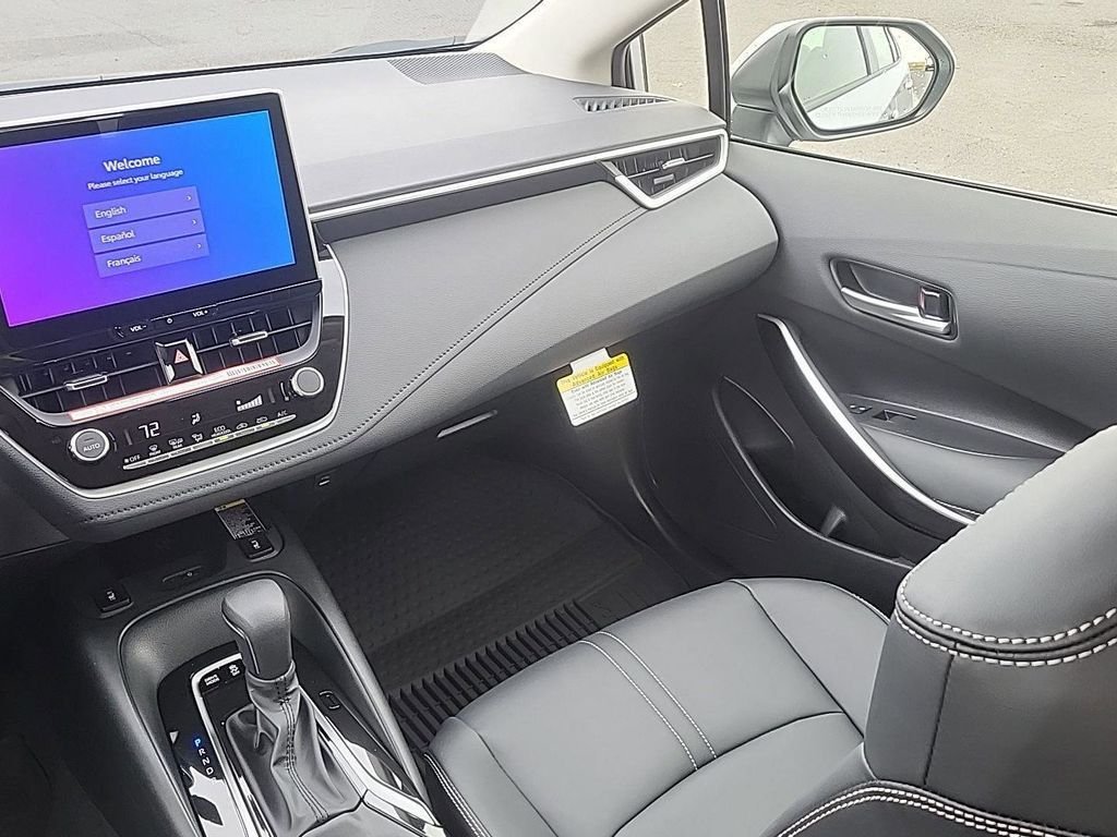 2026 Toyota Corolla XLE - Photo 17