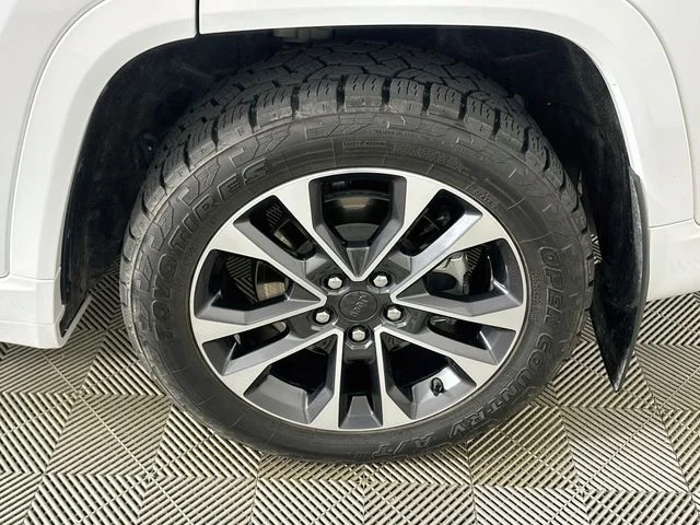 Certified Pre-Owned 2023 Jeep Grand Cherokee L Overland