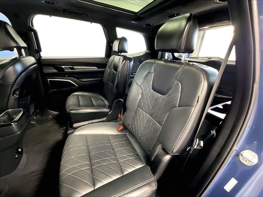 Used 2024 Black Kia SX-Prestige X-Line image 15