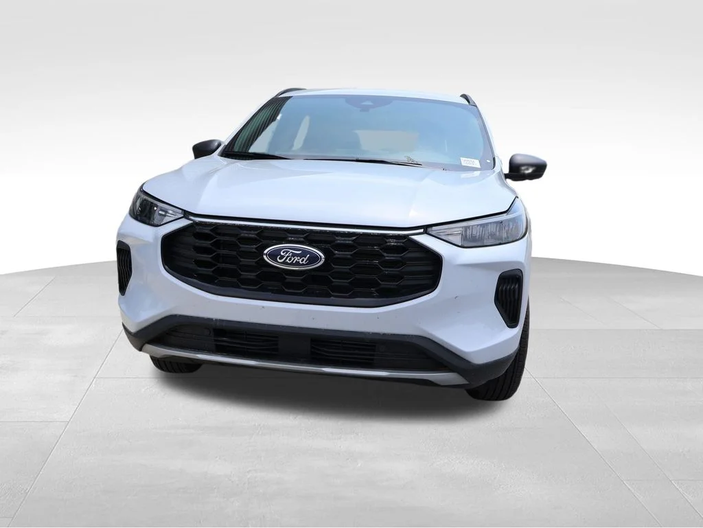 New 2026 Space Silver Metallic Ford ST-Line image 4