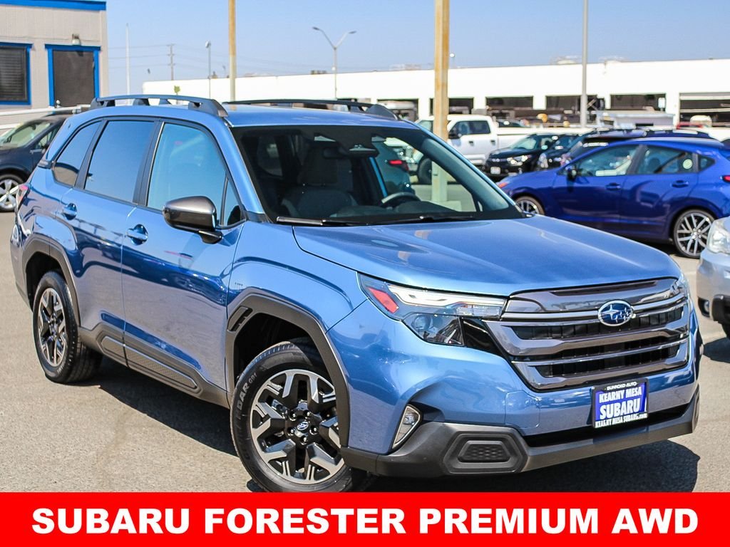 2025 Subaru Forester Premium's photo