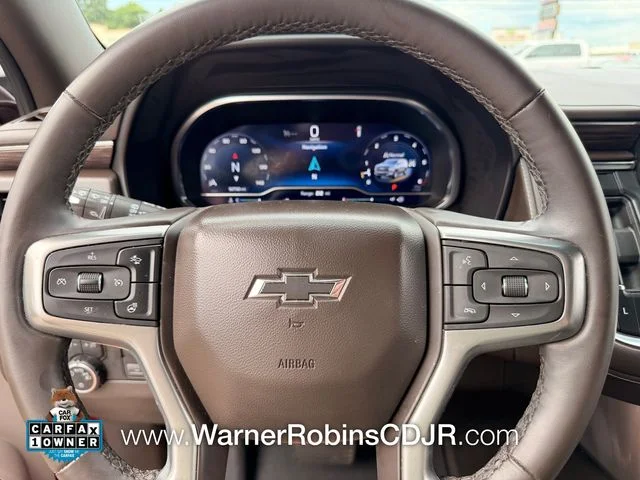 Used 2024 Red Chevrolet Z71 image 26