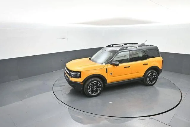 New 2026 Orange Fury Metallic Tri-Coat Ford Outer Banks® image 24