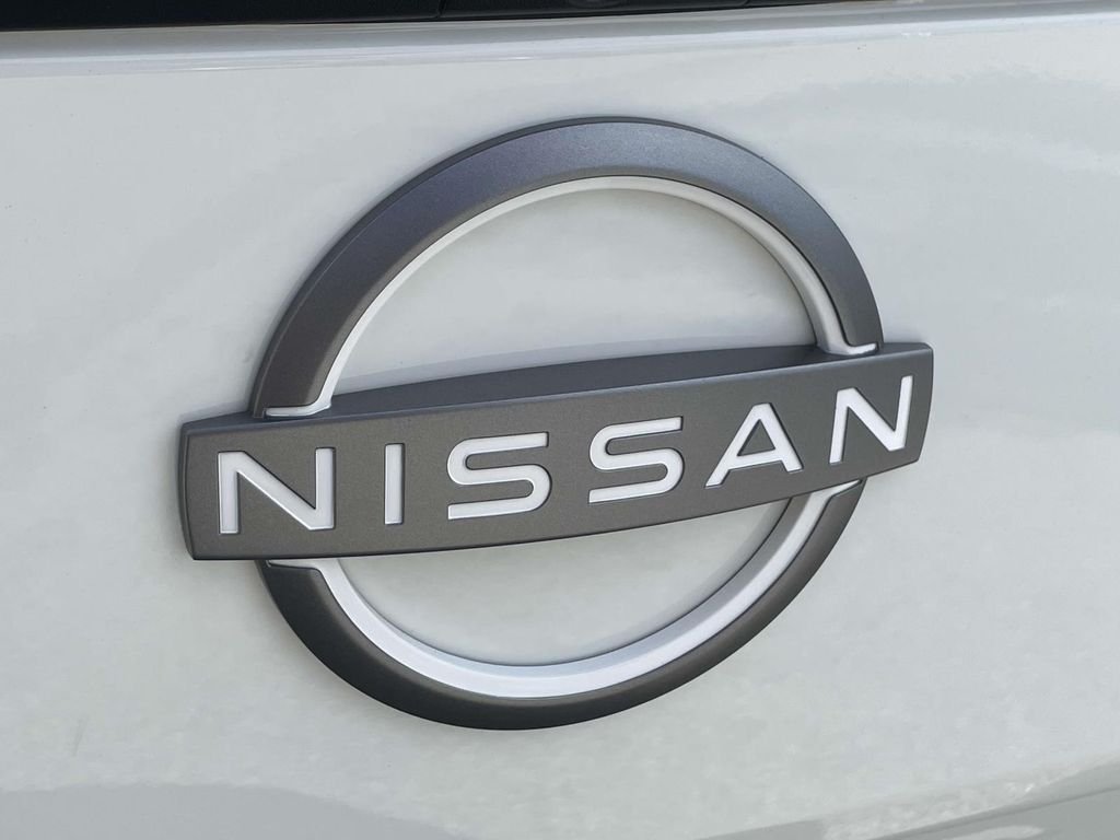 2026 Nissan Frontier SV - Photo 9