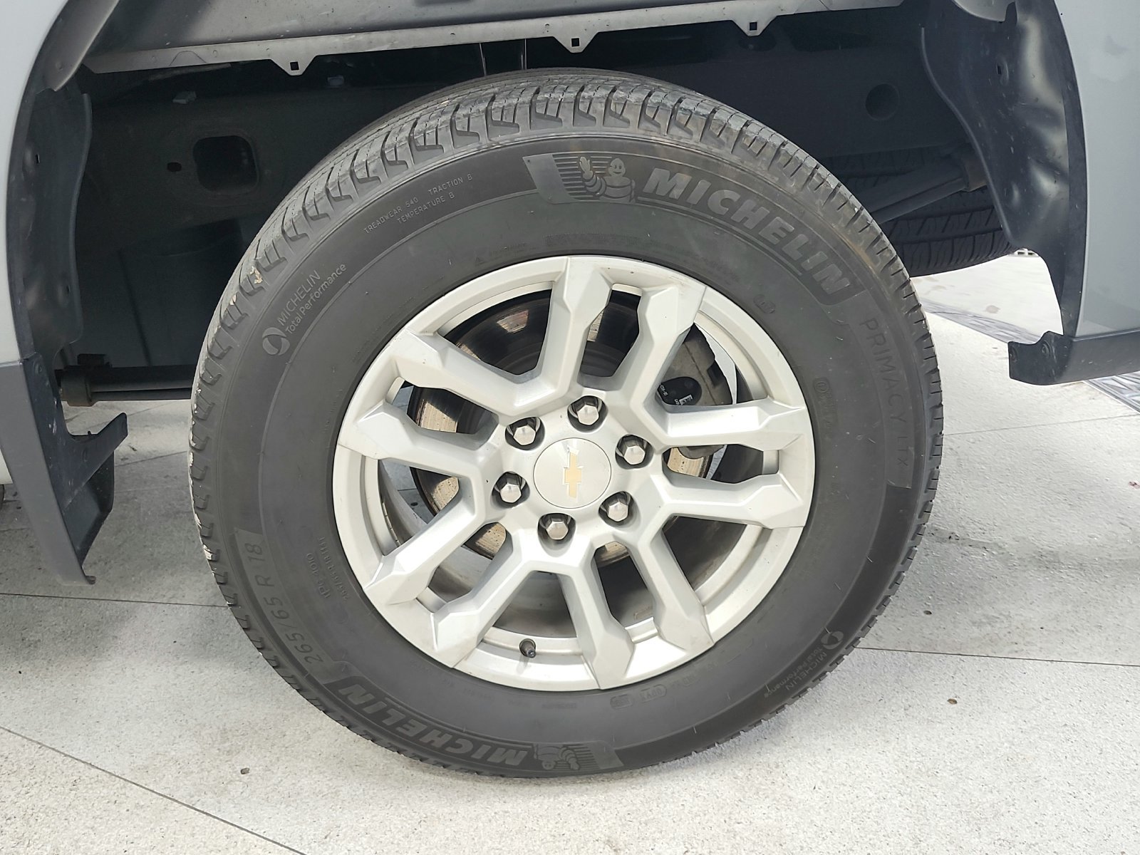 Used 2023 Gray Chevrolet LT image 19