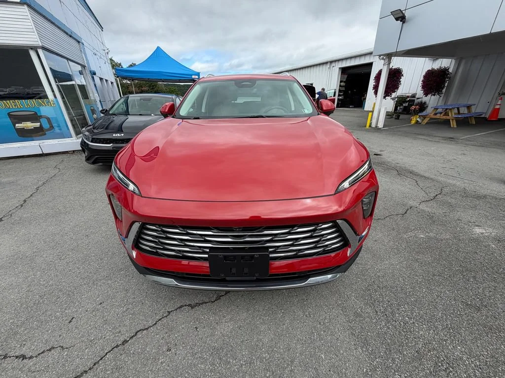 Used 2025 Brilliant Red Buick Preferred image 8
