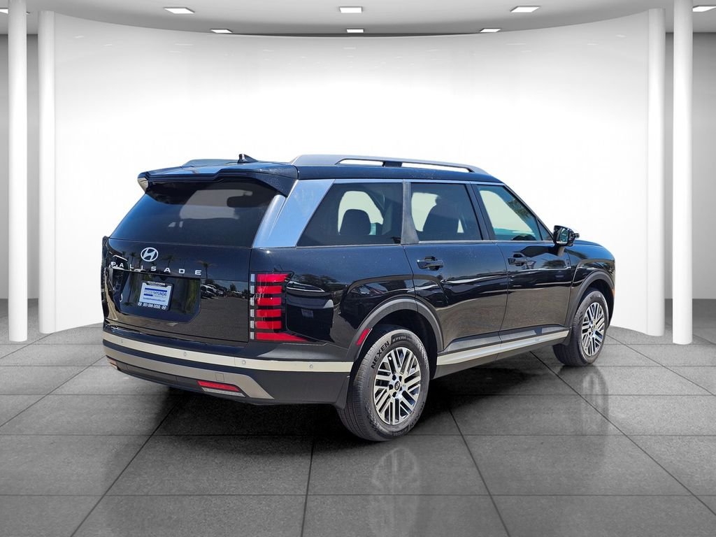 New 2026 Black Hyundai SEL Premium image 6